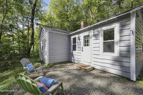 2495 Hancock Rd, Hancock, MA 01237