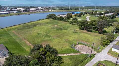 524/614 Mystery Harbor Lane, FREEPORT, TX 77541