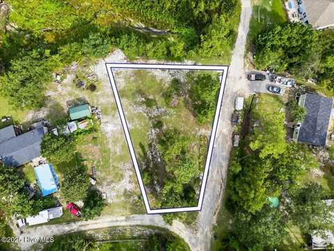 1045 Knotts Landing Place SE, Bolivia, NC 28422