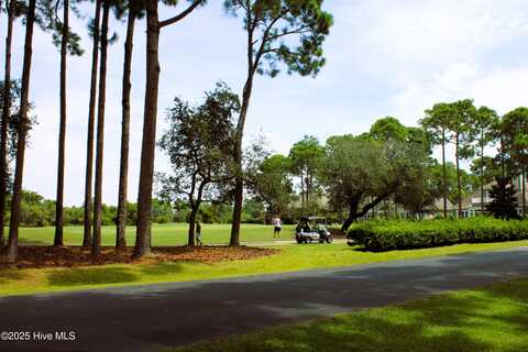 3739 Players Club Drive SE, Southport, NC 28461