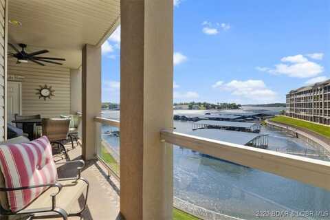 1205 Lands End Parkway unit: 526, Osage Beach, MO 65065