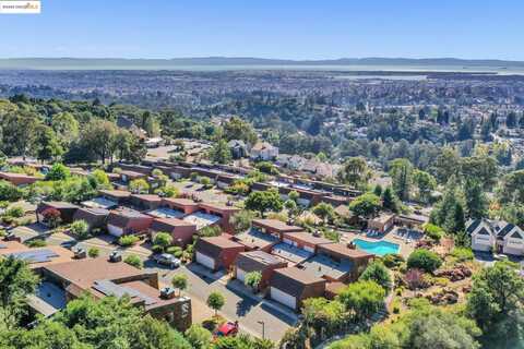 57 Sereno Cir, Oakland, CA 94619