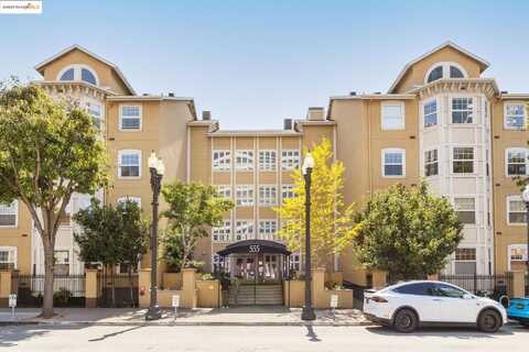 555 10Th St, Oakland, CA 94607