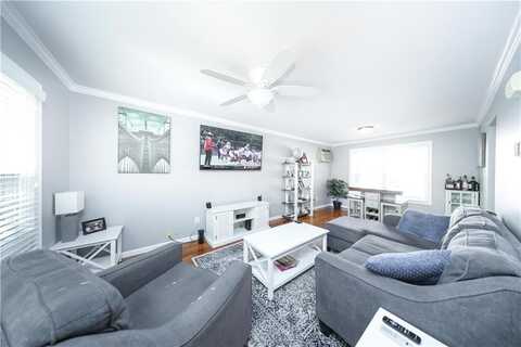 7 Egbert Place, Staten Island, NY 10305