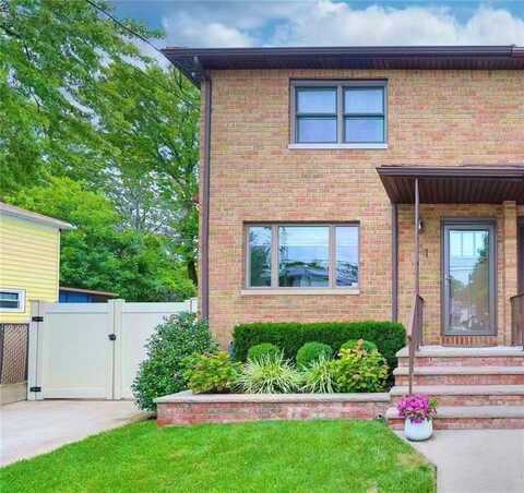 54 South Railroad Avenue, Staten Island, NY 10305