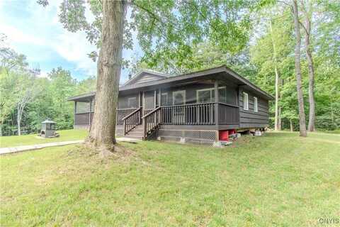 672 Pinckney Road, Pinckney, NY 13682