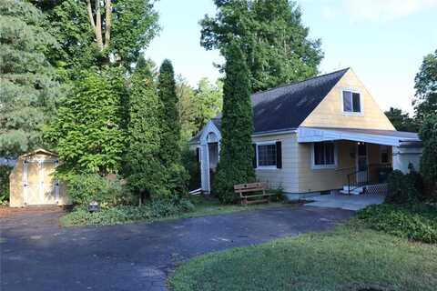 61 Buffalo Road, Bergen, NY 14416