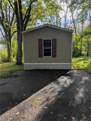 8008 Ridge Road, Sodus, NY 14551