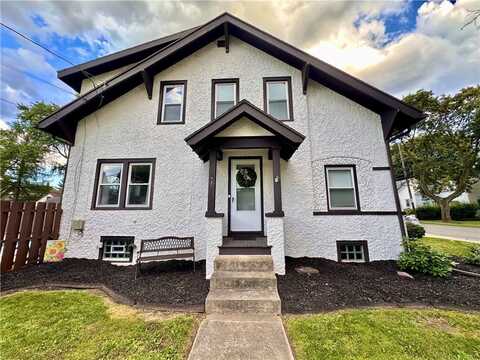 149 W Ivy Street, East Rochester, NY 14445