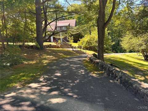 2 Jordan Road, New Hartford, NY 13413