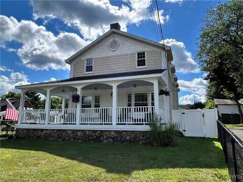 6572 Lakeshore Road, Cicero, NY 13039