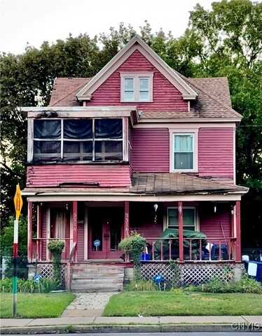 3316 S Salina Street, Syracuse, NY 13205