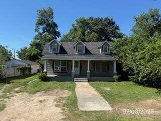 814 W 15th Ave, Cordele, GA 31015
