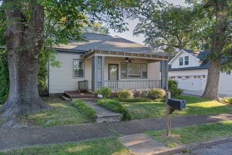 423 Money Tree Lane, Chattanooga, TN 37405