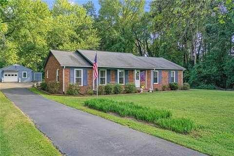 30 Bunker Hill Road, Farnham, VA 22460