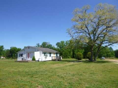 422 Syringa Road, Topping, VA 23169