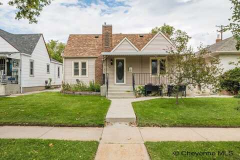 118 E 3RD AVE, Cheyenne, WY 82001