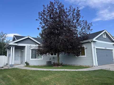 1720 MAROON DR, Cheyenne, WY 82001