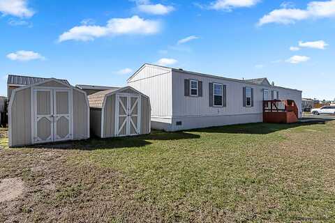 4325 AVENUE B-2, Cheyenne, WY 82007