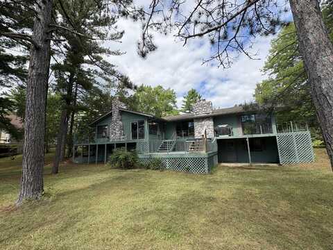 W12361 EAST RIVER RD, NAUBINWAY, MI 49762