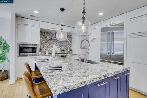 3958 W Las Positas Blvd, Pleasanton, CA 94588