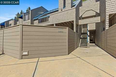1063 Foxchase Dr, San Jose, CA 95123