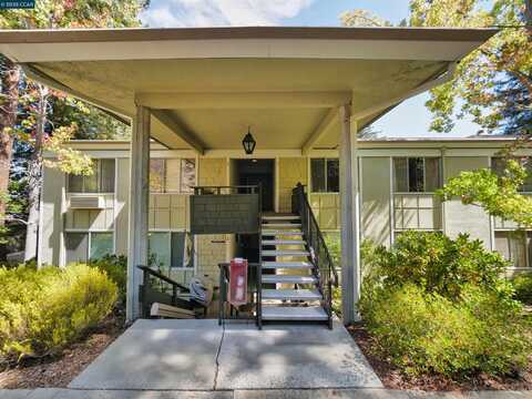 1413 Ptarmigan Drive, Walnut Creek, CA 94595