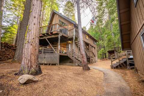3790 Apache Road, Dorrington, CA 95223