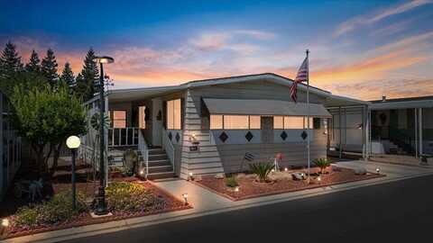 3817 Moana Way, Modesto, CA 95355