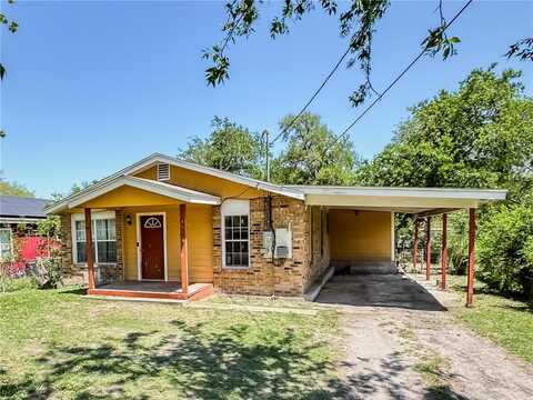 403 S Alta Vista Street, Beeville, TX 78102