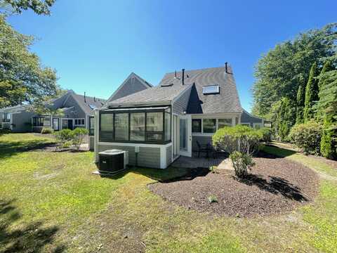 4 Lanyard Way unit: 7242C, Mashpee, MA 02649