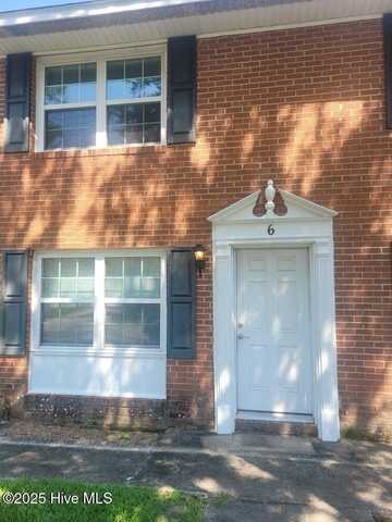 309 Jones Avenue, Beaufort, NC 28516