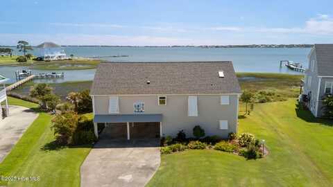 319 Joan Court, Beaufort, NC 28516