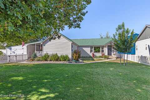 247 Warren Ave, Priest River, ID 83856
