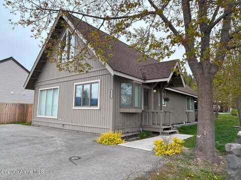 6833 El Paso St, Bonners Ferry, ID 83805