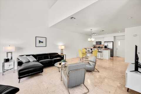 691 E Arenas Road, Palm Springs, CA 92262