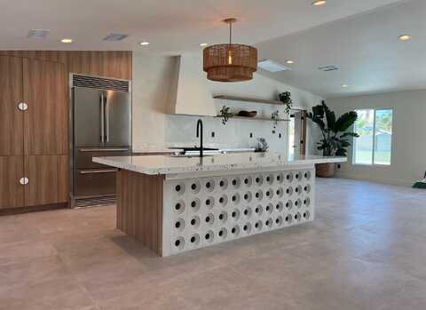 3864 Calle San Raphael, Palm Springs, CA 92264