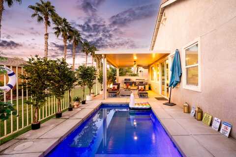 49527 Wayne Street, Indio, CA 92201
