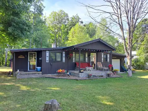 4930 Half Moon, Lake, MI 48632