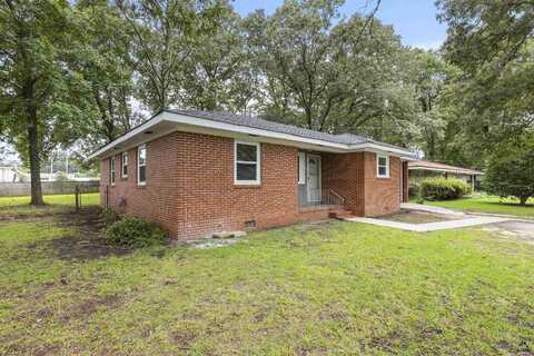 303 Cherokee Drive, Warner Robins, GA 31093