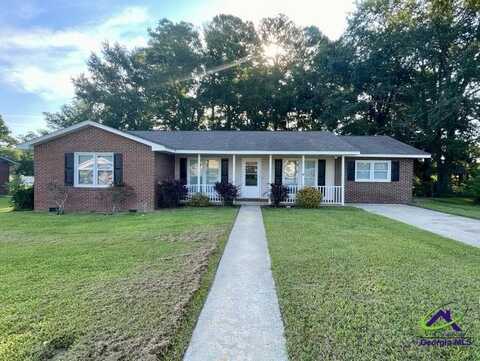 219 Self Street, Warner Robins, GA 31088