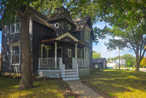1103 1st Street, Webster City, IA 50595