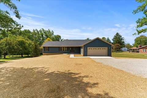 421 Silver Creek Drive, Washington Court House, OH 45177