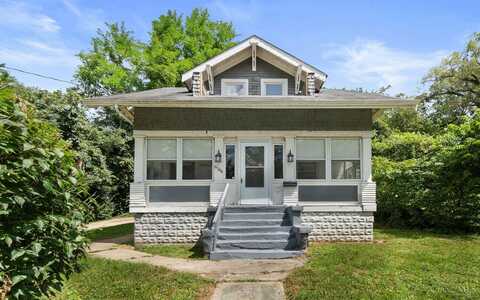 6164 Hillside Avenue, Cincinnati, OH 45233