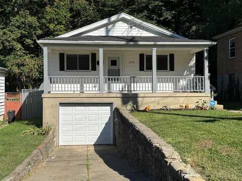 1232 Fairbanks Avenue, Cincinnati, OH 45205