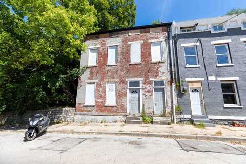 36 Clifton Avenue, Cincinnati, OH 45202