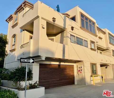 316 13th St, Manhattan Beach, CA 90266
