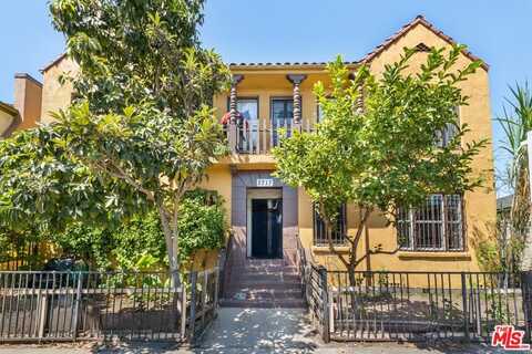 2717 S Budlong Ave, Los Angeles, CA 90007