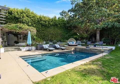 2400 S Beverly Dr, Los Angeles, CA 90034