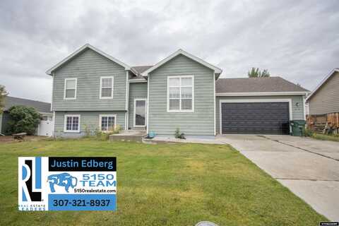 2210 Silvertip Street, Bar Nunn, WY 82601